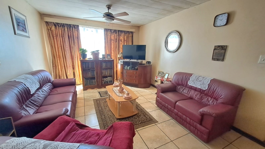 1 Bedroom Property for Sale in Vereeniging Gauteng