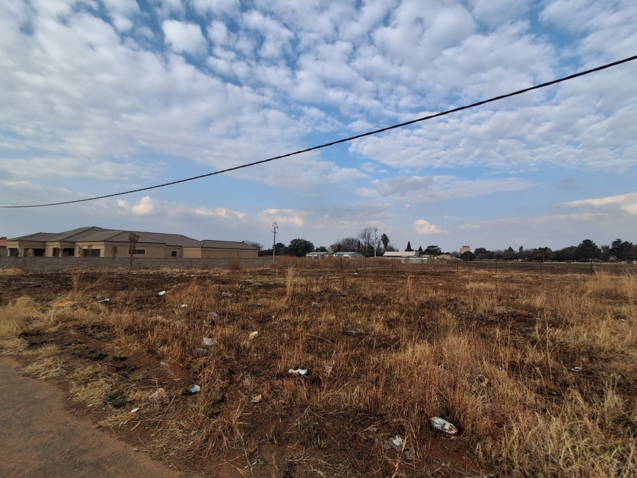 0 Bedroom Property for Sale in Unitas Park Gauteng