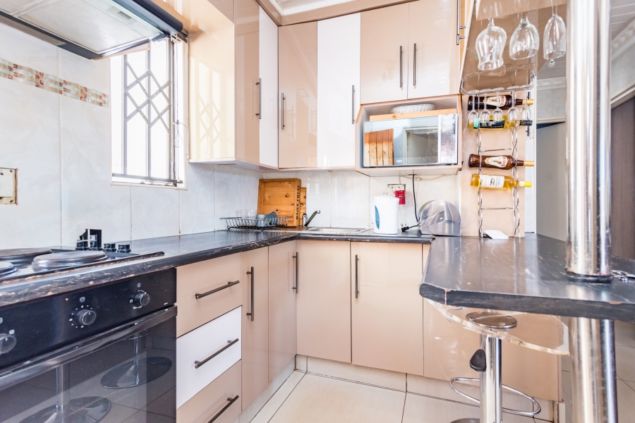 3 Bedroom Property for Sale in Protea Glen Gauteng