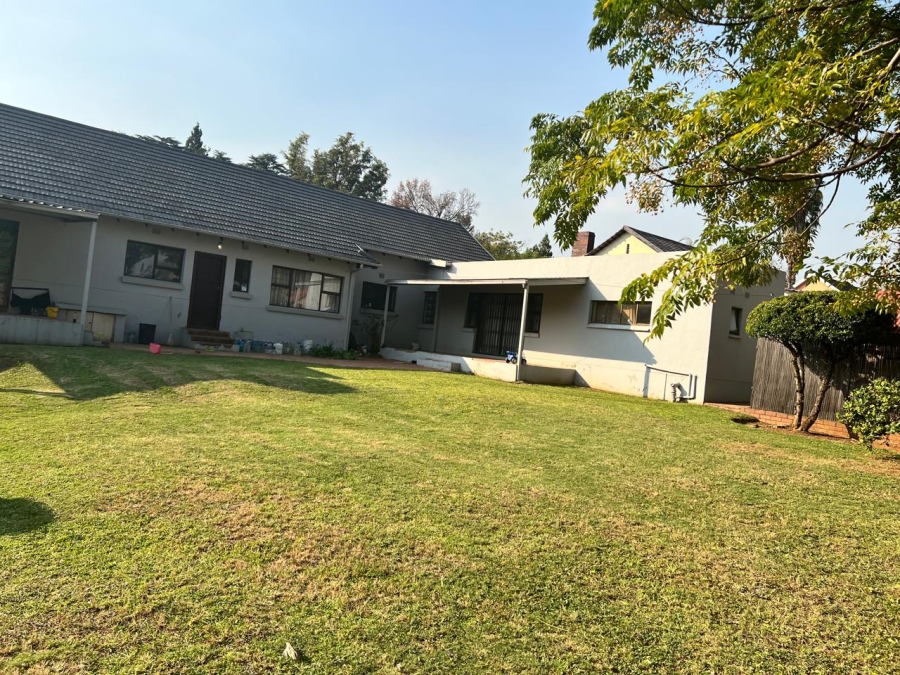 To Let 4 Bedroom Property for Rent in Rembrandt Park Gauteng