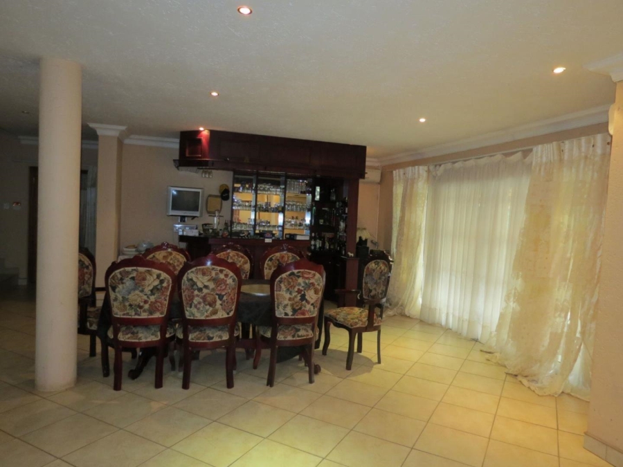 To Let 5 Bedroom Property for Rent in Pomona Gauteng