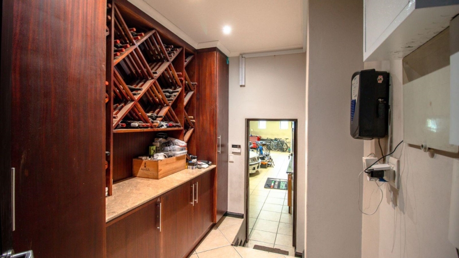 4 Bedroom Property for Sale in Dunvegan Gauteng