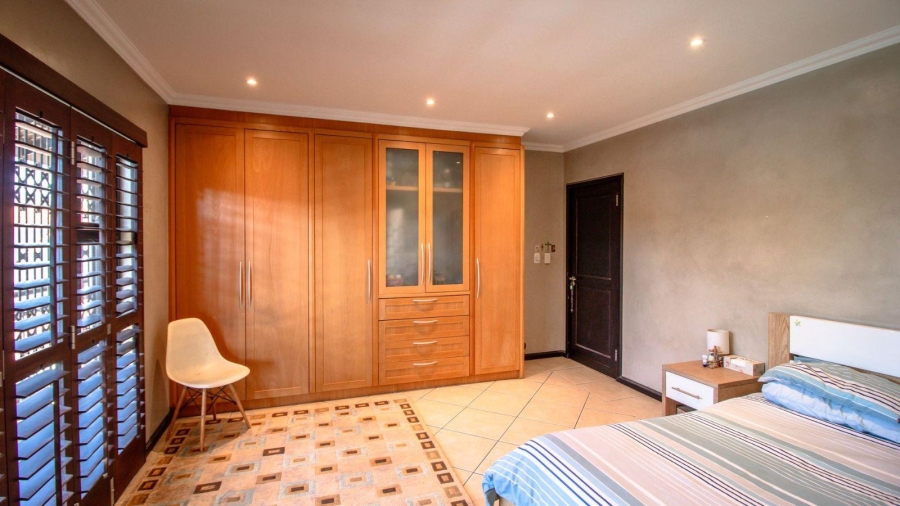 4 Bedroom Property for Sale in Dunvegan Gauteng