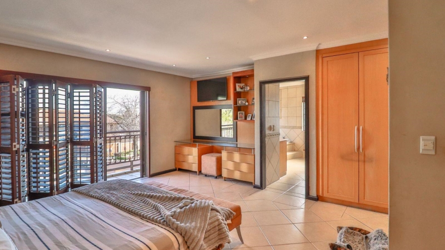 4 Bedroom Property for Sale in Dunvegan Gauteng