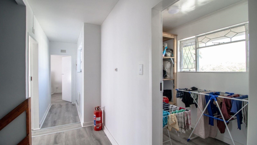 6 Bedroom Property for Sale in Dowerglen Gauteng