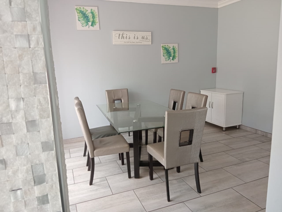 6 Bedroom Property for Sale in Dowerglen Gauteng