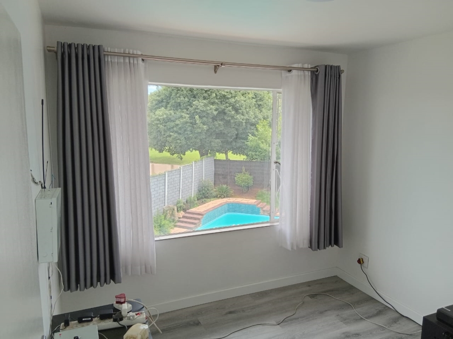 6 Bedroom Property for Sale in Dowerglen Gauteng