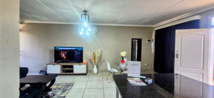 1 Bedroom Property for Sale in Benoni Central Gauteng