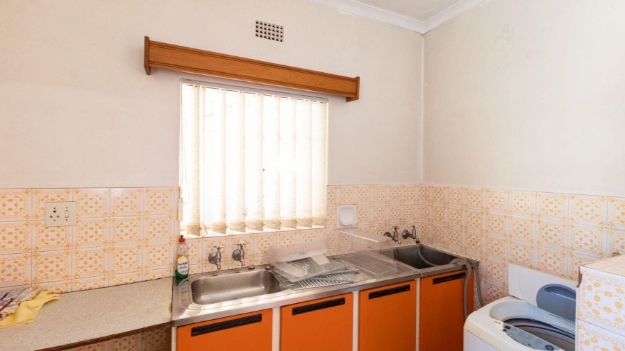 3 Bedroom Property for Sale in Glen Marais Gauteng