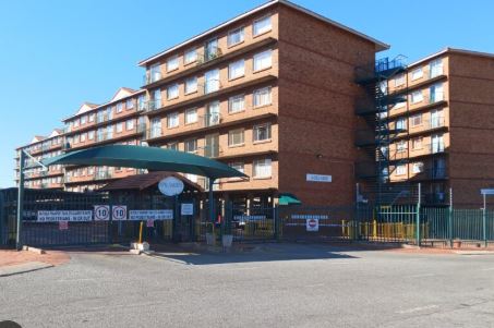 2 Bedroom Property for Sale in Die Hoewes Gauteng
