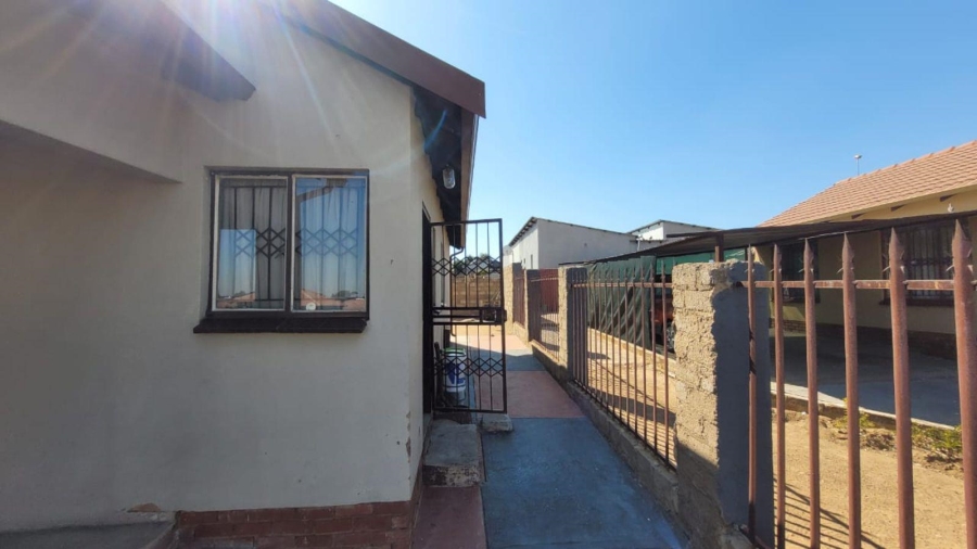3 Bedroom Property for Sale in Soshanguve B Gauteng