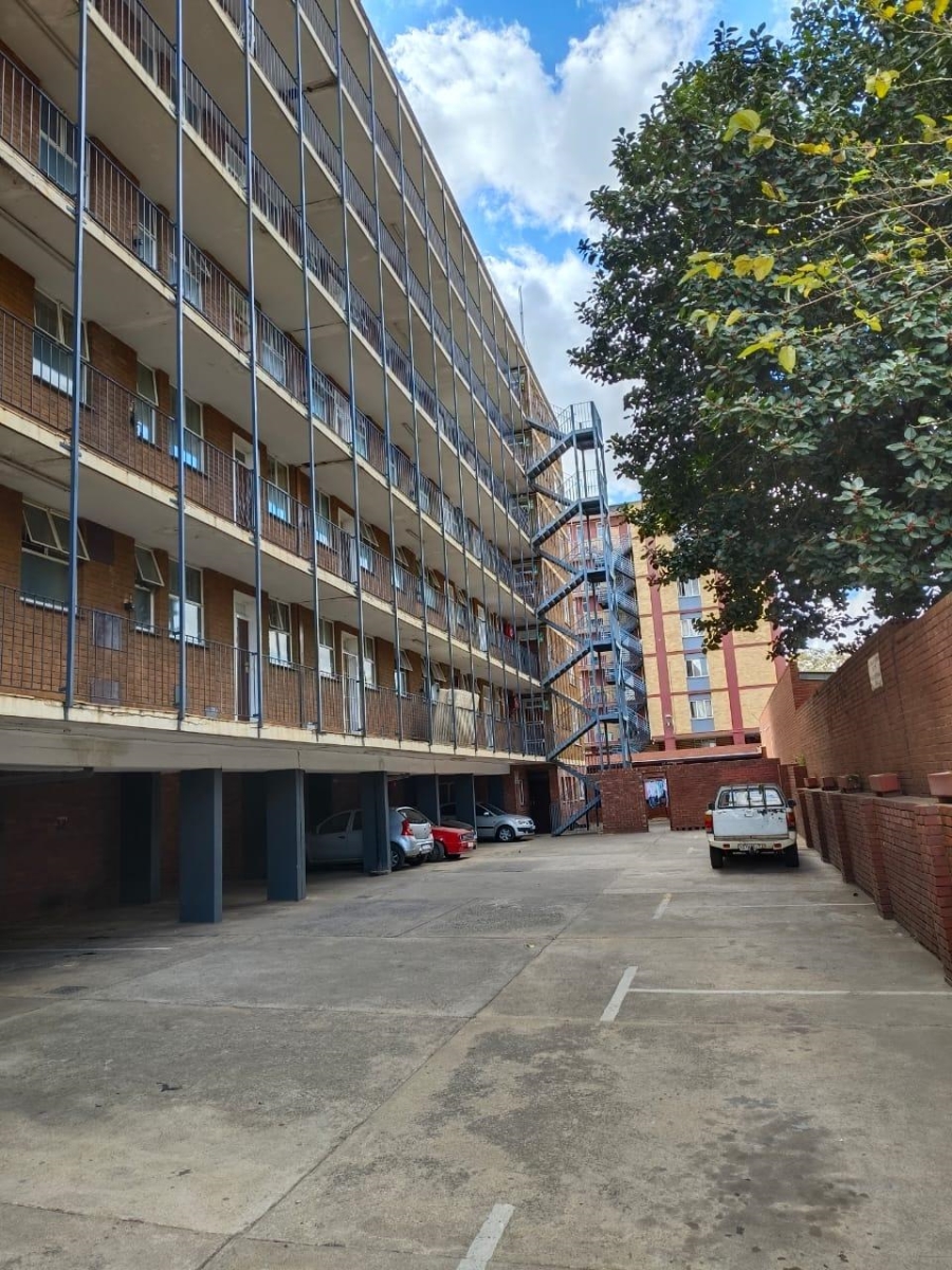 3 Bedroom Property for Sale in Muckleneuk Gauteng