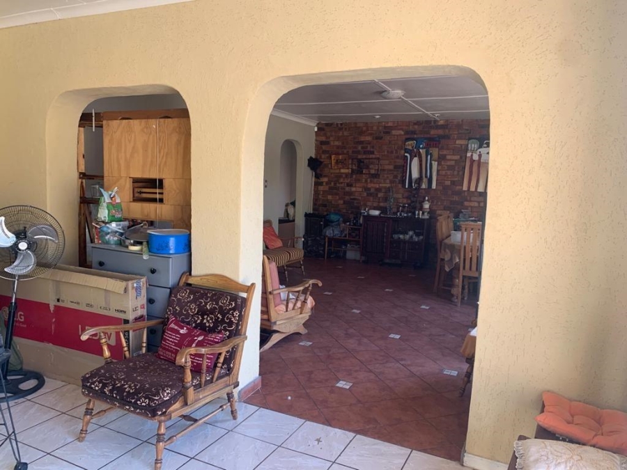 4 Bedroom Property for Sale in Westonaria Gauteng