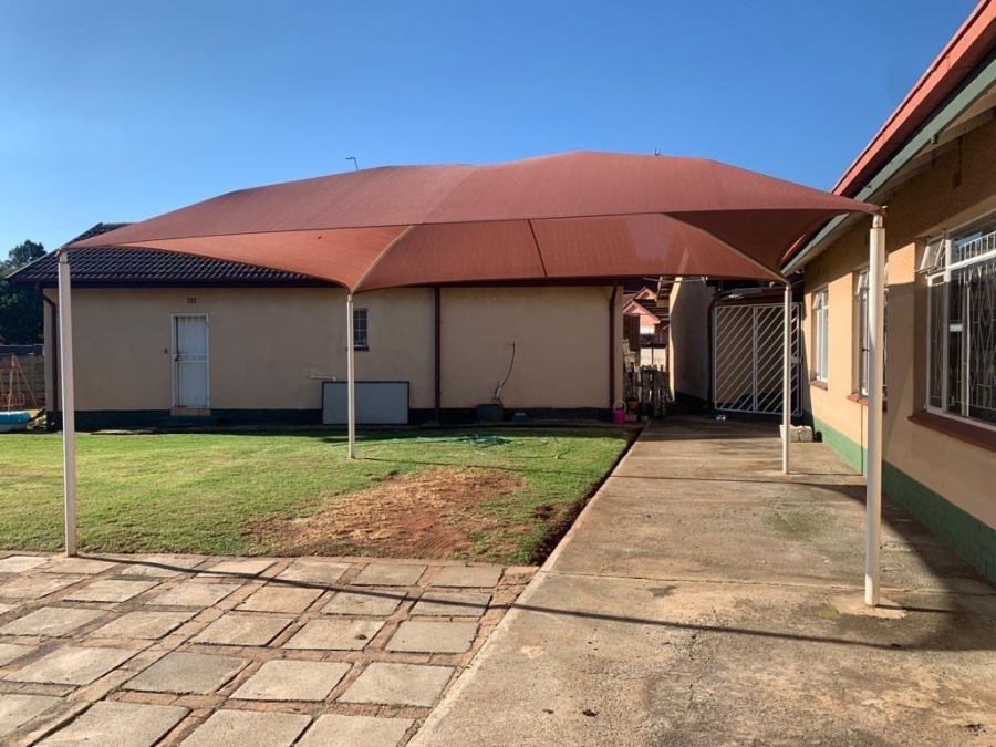 4 Bedroom Property for Sale in Westonaria Gauteng