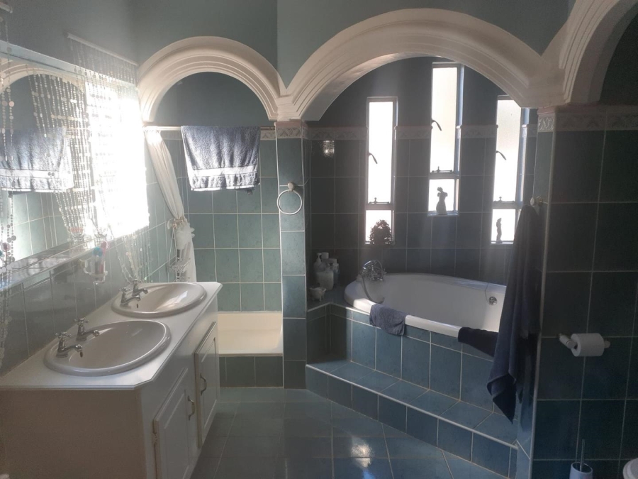 0 Bedroom Property for Sale in Kameeldrift West Gauteng