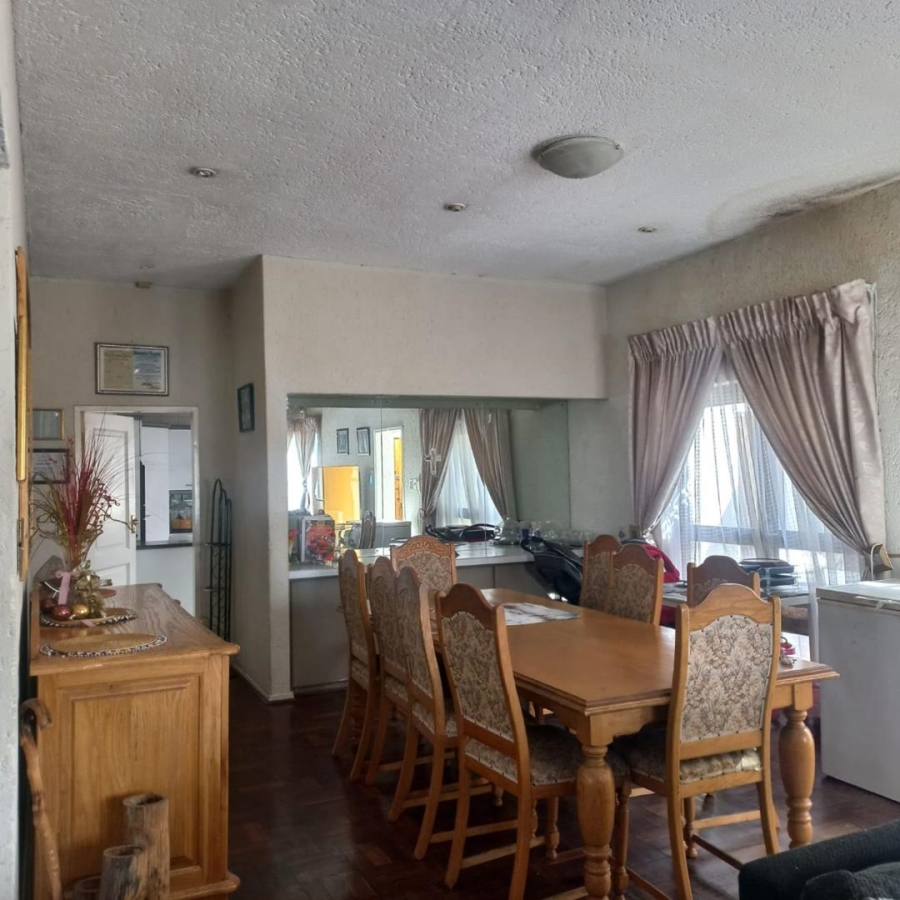 3 Bedroom Property for Sale in Orange Grove Gauteng