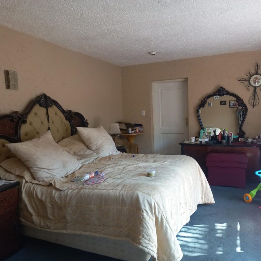3 Bedroom Property for Sale in Orange Grove Gauteng