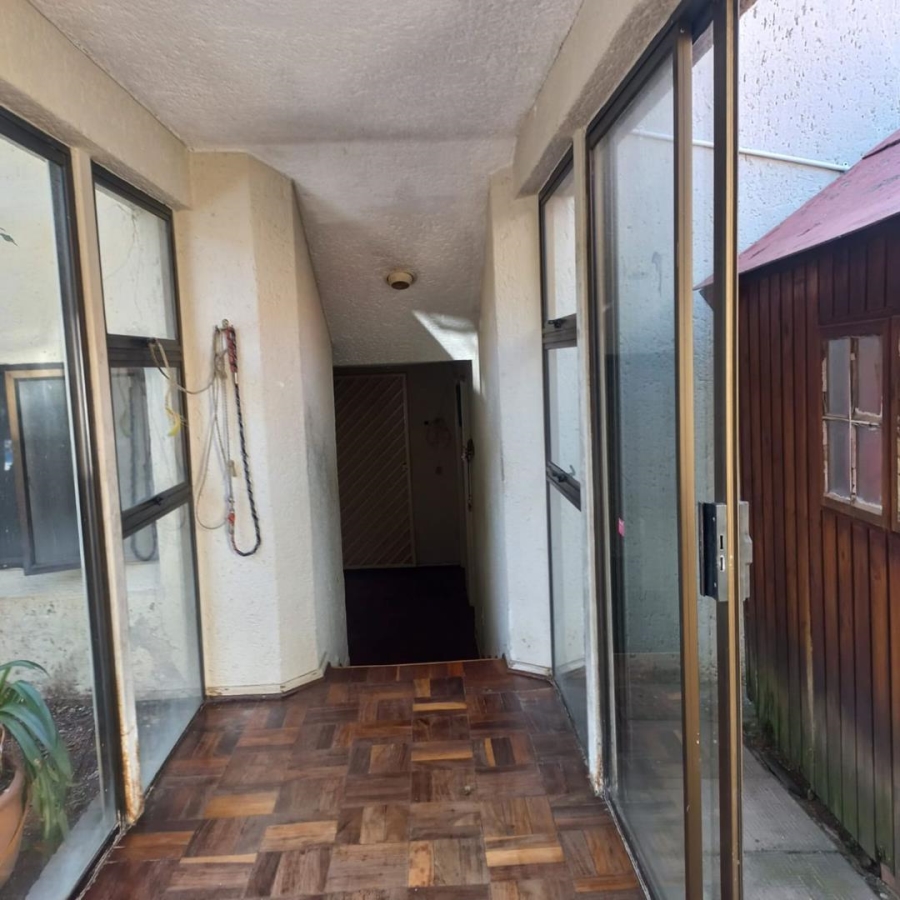3 Bedroom Property for Sale in Orange Grove Gauteng