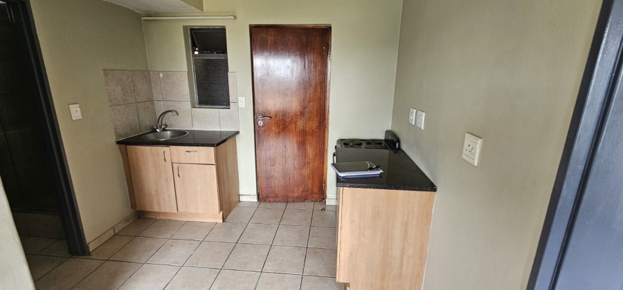 2 Bedroom Property for Sale in Braamfontein Werf Gauteng