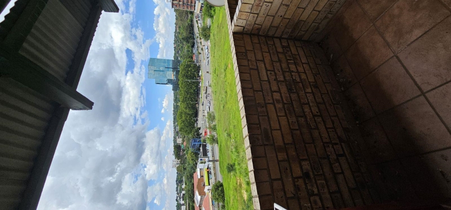 2 Bedroom Property for Sale in Braamfontein Werf Gauteng
