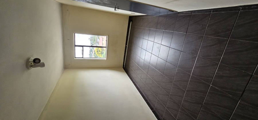 2 Bedroom Property for Sale in Braamfontein Werf Gauteng