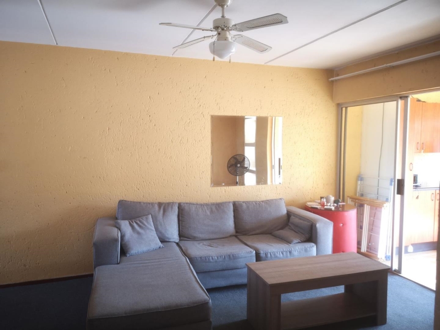 2 Bedroom Property for Sale in Mulbarton Gauteng