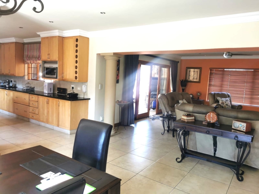 4 Bedroom Property for Sale in Westdene Gauteng