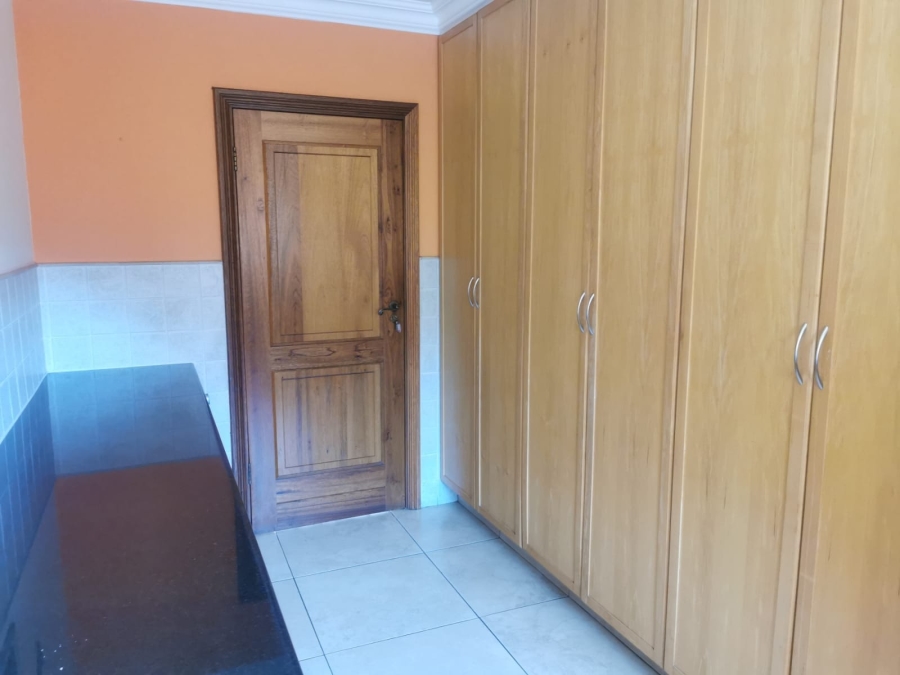 4 Bedroom Property for Sale in Westdene Gauteng
