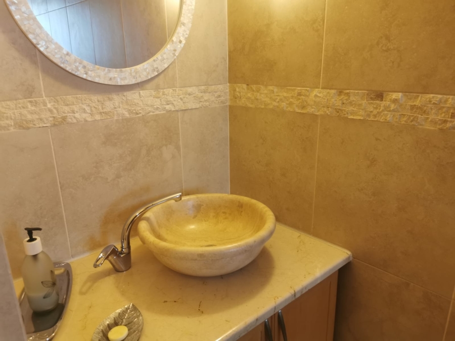 4 Bedroom Property for Sale in Westdene Gauteng