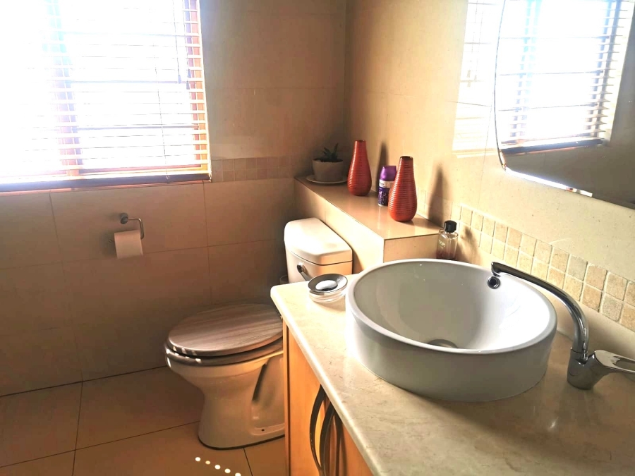 4 Bedroom Property for Sale in Westdene Gauteng
