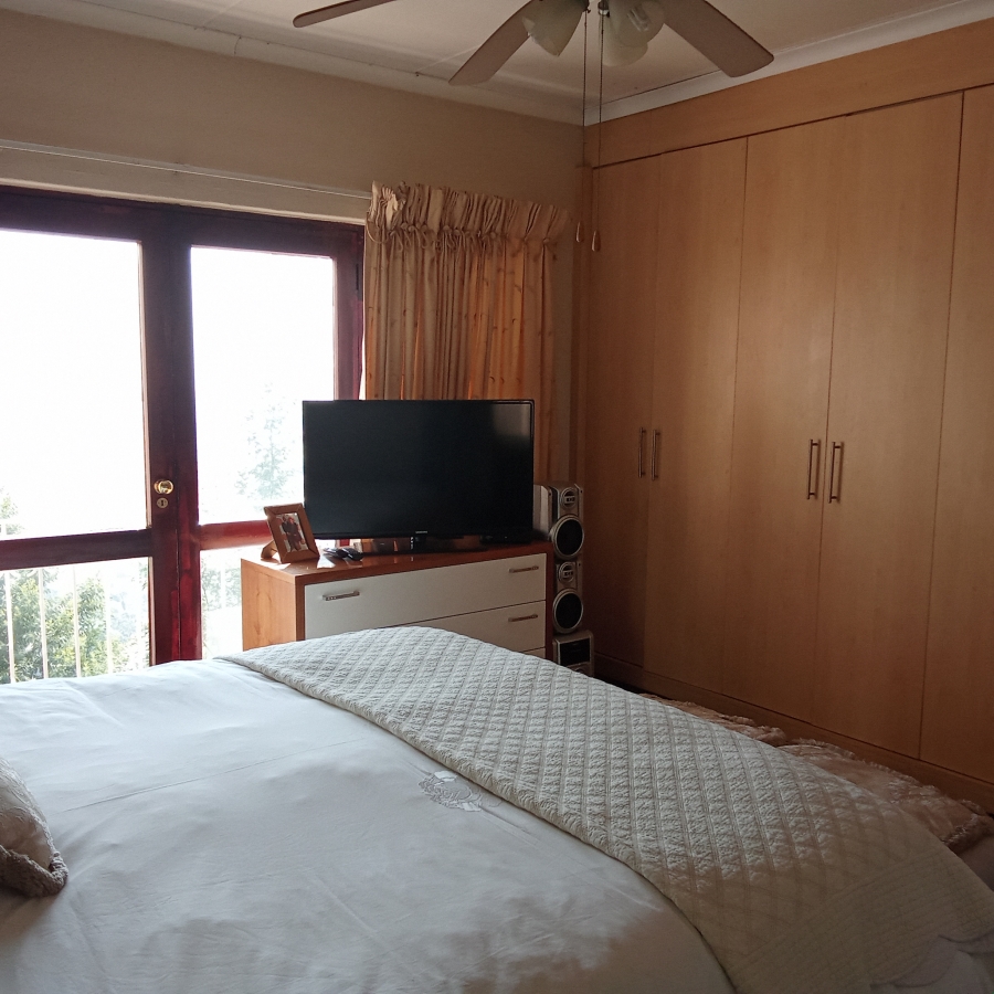 3 Bedroom Property for Sale in Wilro Park Gauteng