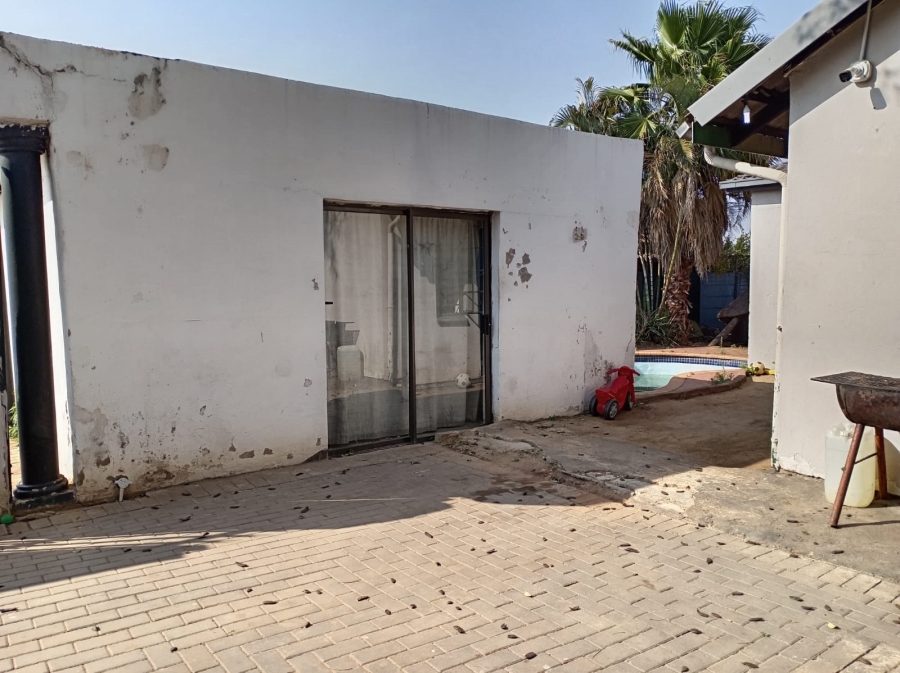 3 Bedroom Property for Sale in Karenpark Gauteng