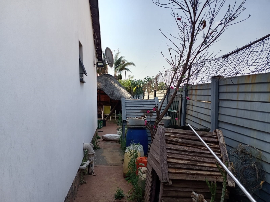 3 Bedroom Property for Sale in Karenpark Gauteng