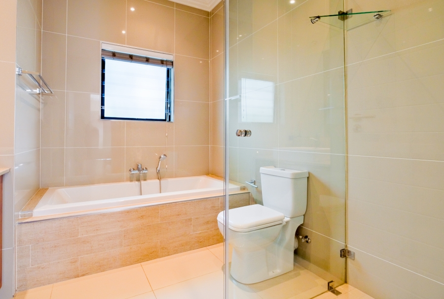 To Let 2 Bedroom Property for Rent in Bryanston Gauteng
