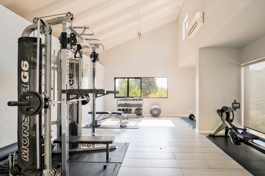 To Let 2 Bedroom Property for Rent in Bryanston Gauteng