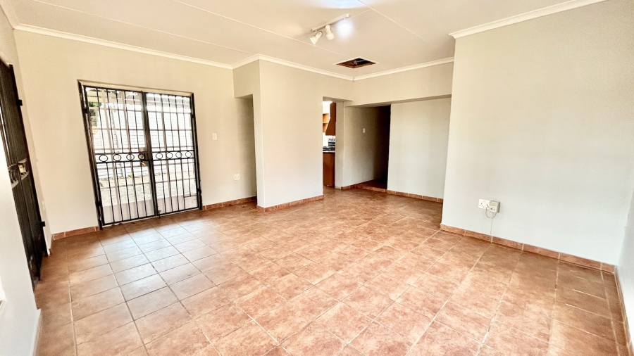 3 Bedroom Property for Sale in Elardus Park Gauteng