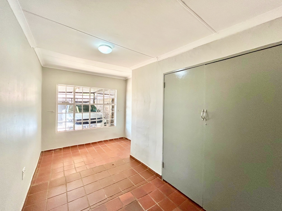3 Bedroom Property for Sale in Elardus Park Gauteng