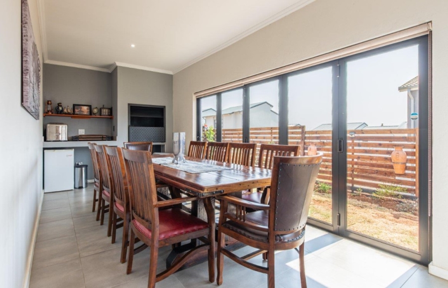 3 Bedroom Property for Sale in Amorosa Gauteng