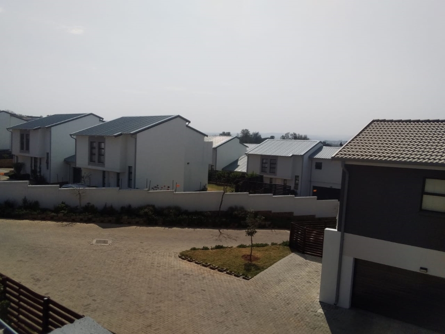 3 Bedroom Property for Sale in Amorosa Gauteng