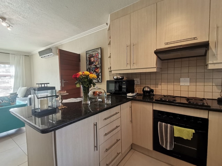 1 Bedroom Property for Sale in Bassonia Gauteng