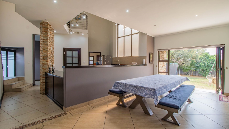 4 Bedroom Property for Sale in Greenstone Hill Gauteng