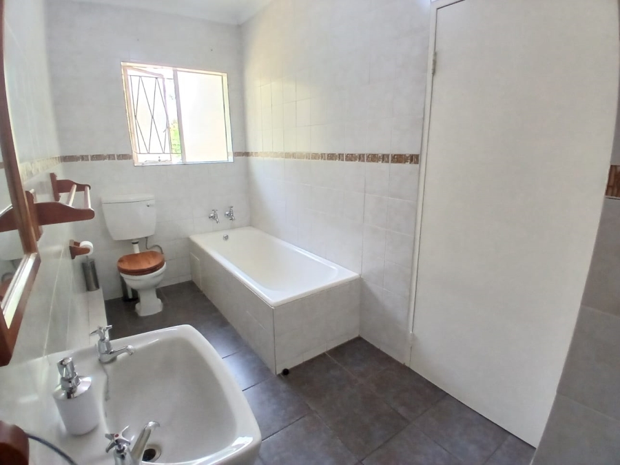 3 Bedroom Property for Sale in Beyers Park Gauteng