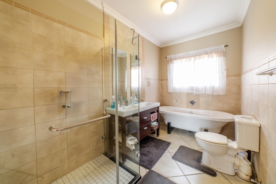 3 Bedroom Property for Sale in Carlswald Meadows Gauteng
