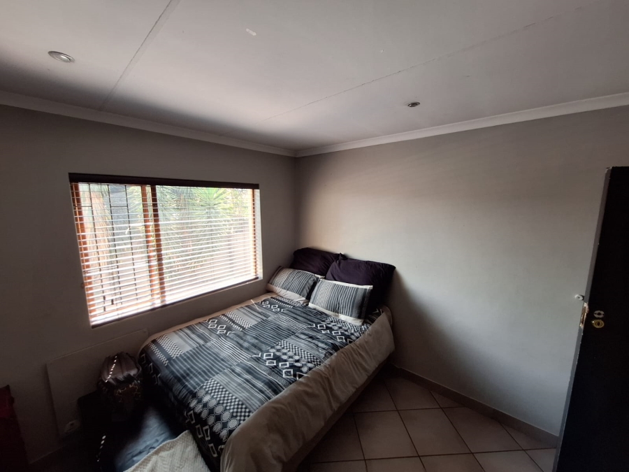 3 Bedroom Property for Sale in Thatchfield Estate Gauteng