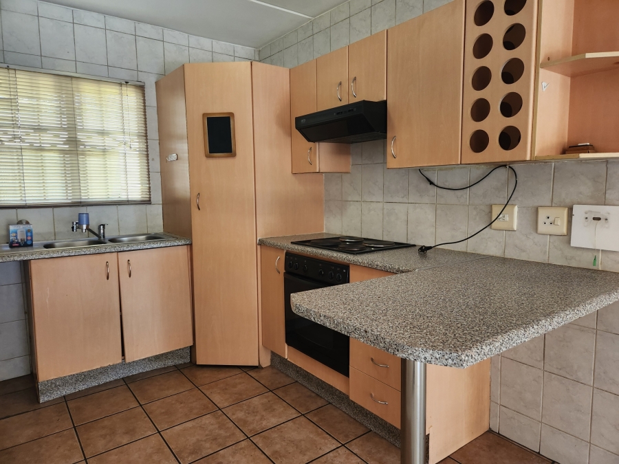 2 Bedroom Property for Sale in Bedfordview Gauteng
