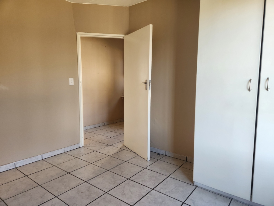 2 Bedroom Property for Sale in Bedfordview Gauteng