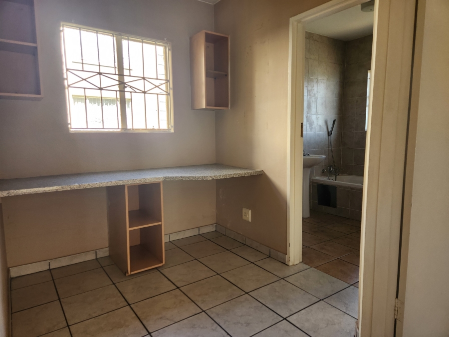 2 Bedroom Property for Sale in Bedfordview Gauteng