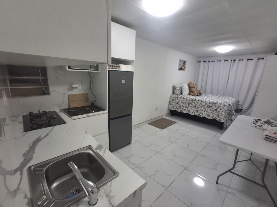 0 Bedroom Property for Sale in Commercia Gauteng