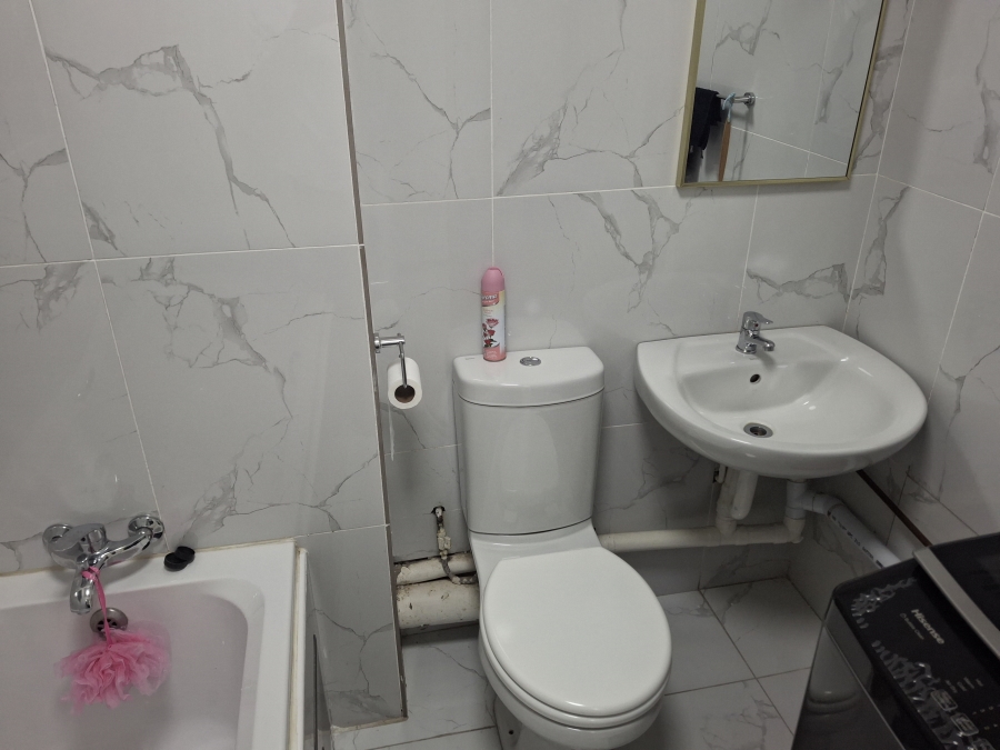 0 Bedroom Property for Sale in Commercia Gauteng