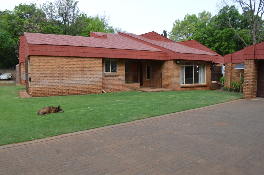 4 Bedroom Property for Sale in Three Rivers East Gauteng